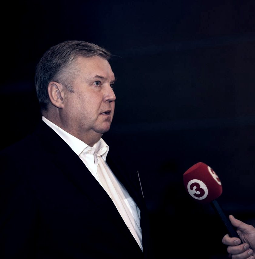 Янис УРБАНОВИЧ: Устаревшее образование в эпоху IT