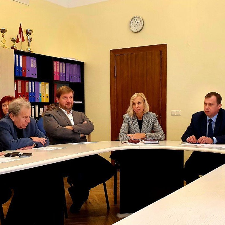 «Saskaņas» frakcija tiekas ar Satversmes tiesas tiesneša amata kandidāti I.Nikuļcevu