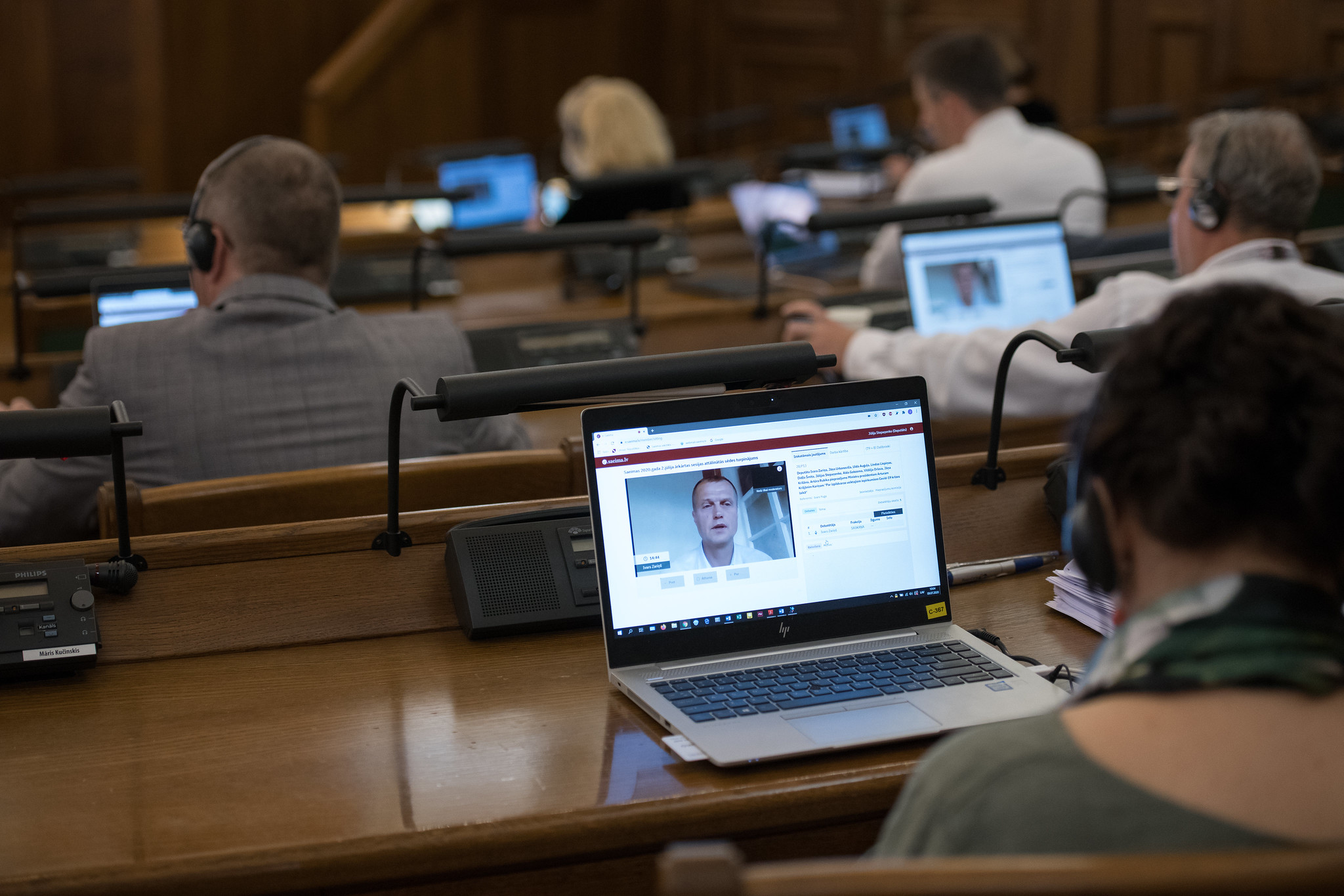 Ivars Zariņš: Ap vakcīnu iepirkuma sāgu sāk veidoties OIK afēras scenārijs
