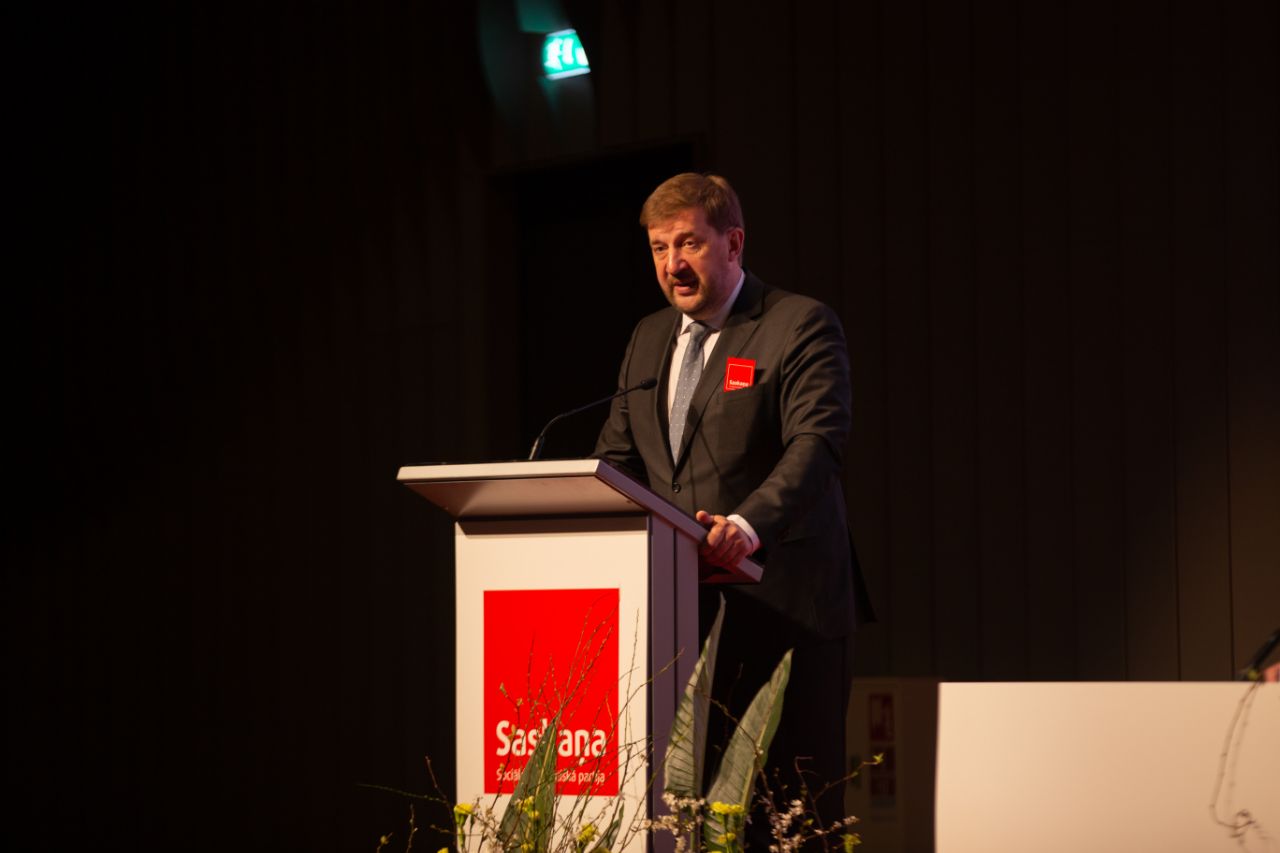 ANDREJS KLEMENTJEVS: MAIJĀ KATRS LATVIJAS PENSIONĀRS INFLĀCIJAS DĒĻ PAZAUDĒJA 80 EIRO!